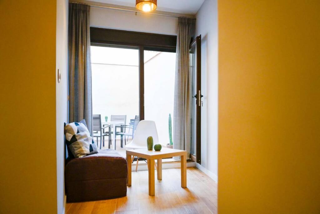 A - Apartamento Elegante Con Piscina Compartida Torrico Bagian luar foto